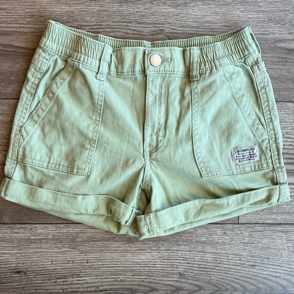 Levi’s Girls High Rise Shorts Elastic Waistband Rolled Legs Light Green Size 10